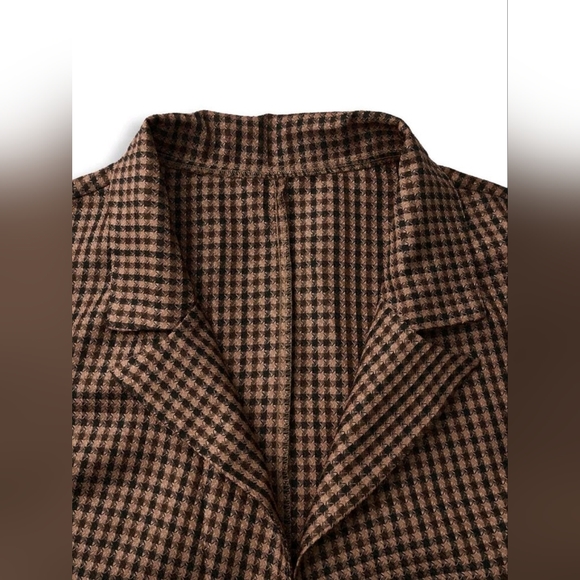 Profesional Brown and Black Checkered Double Breasted Plus Size Blazer - Picture 4 of 7